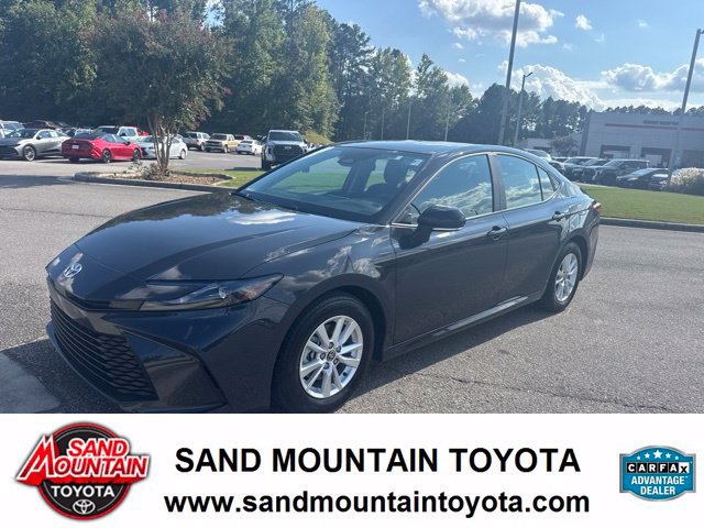 Used 2026 Toyota Camry LE FWD image 6