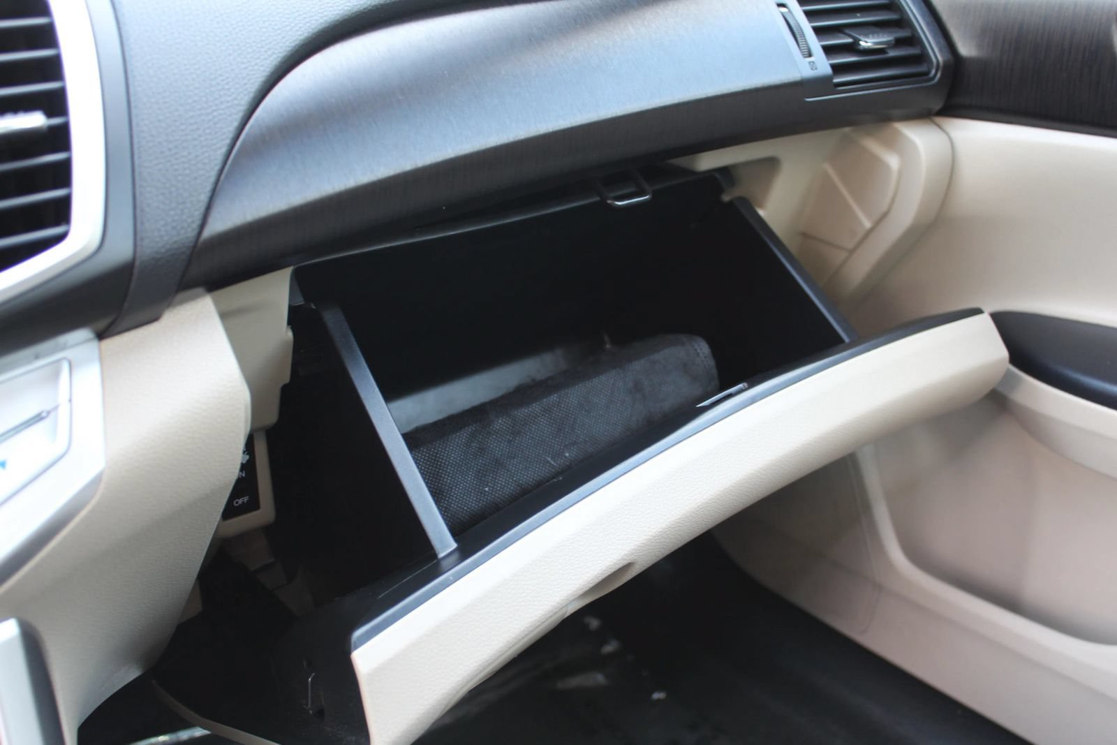 Used 2015 Honda Accord EX-L image 46