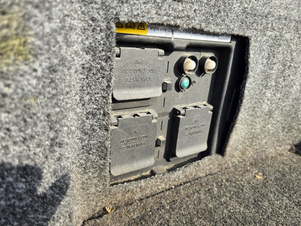 Used 2021 Ford F150 Platinum w/ Equipment Group 701A High image 21