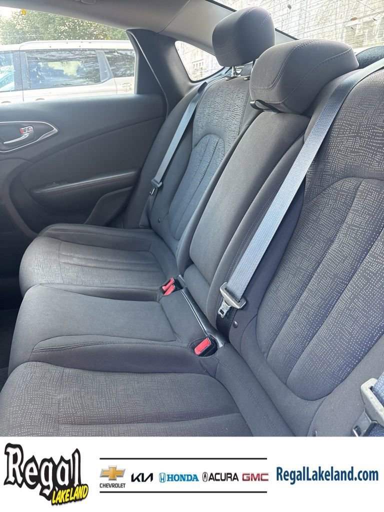 Used 2016 Chrysler 200 Limited w/ Anniversary Edition image 11