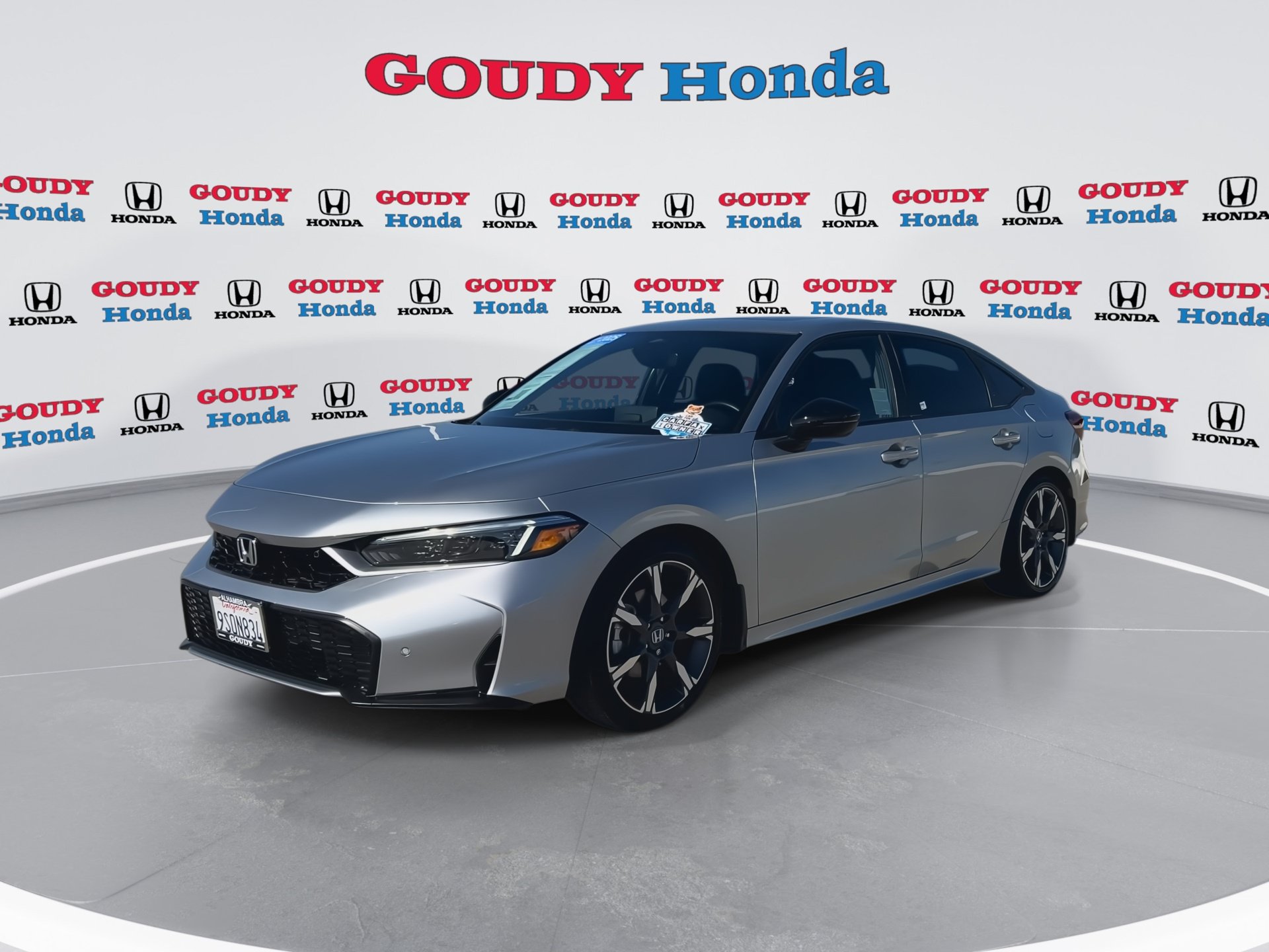 Certified 2025 Honda Civic Sport Touring image 4