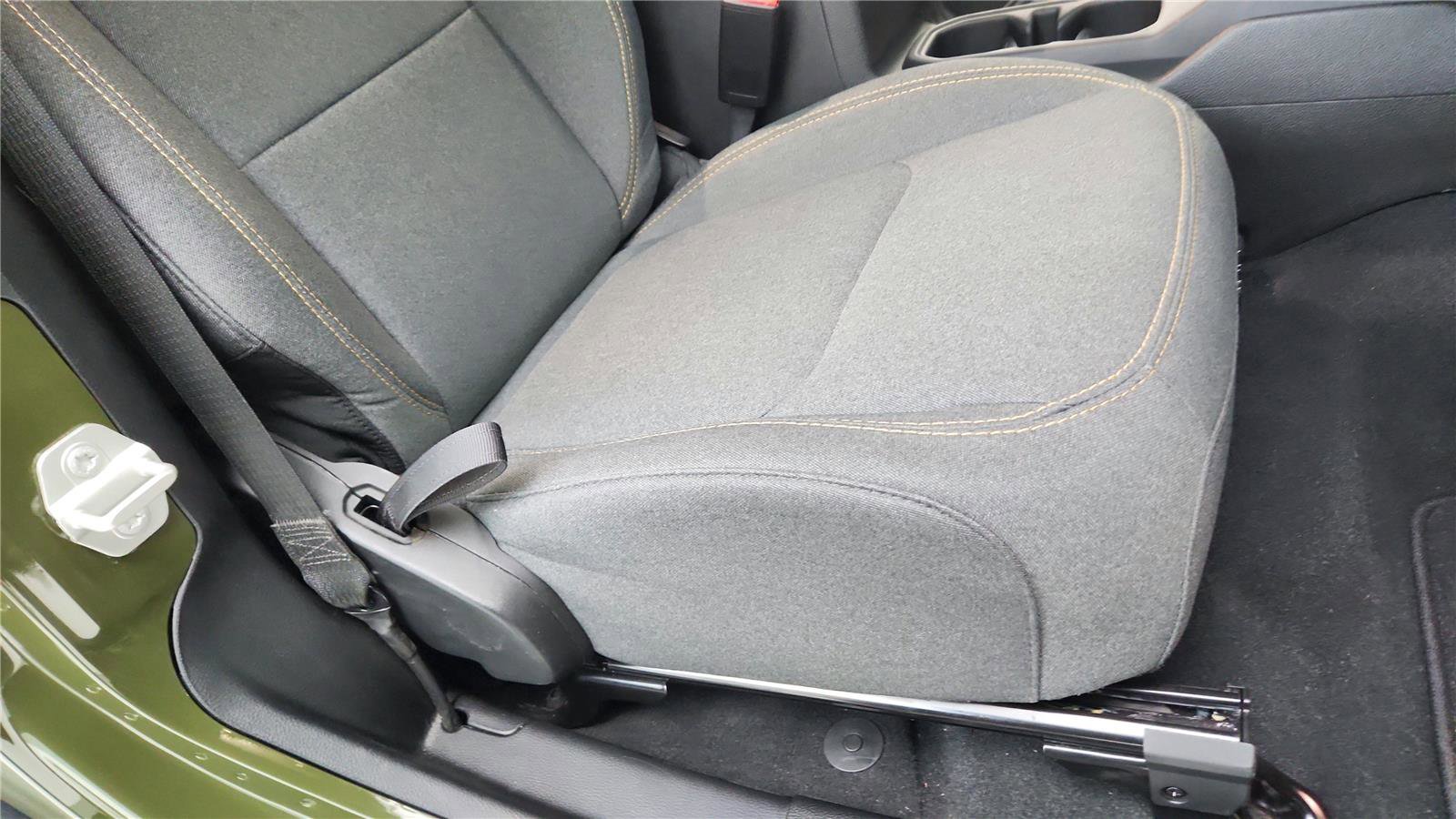 Used 2024 Jeep Wrangler Sport S image 26