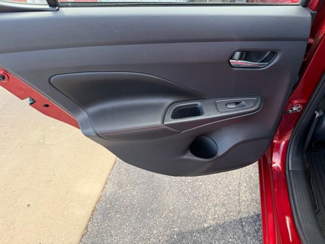 Certified 2025 Nissan Versa SR FWD image 26