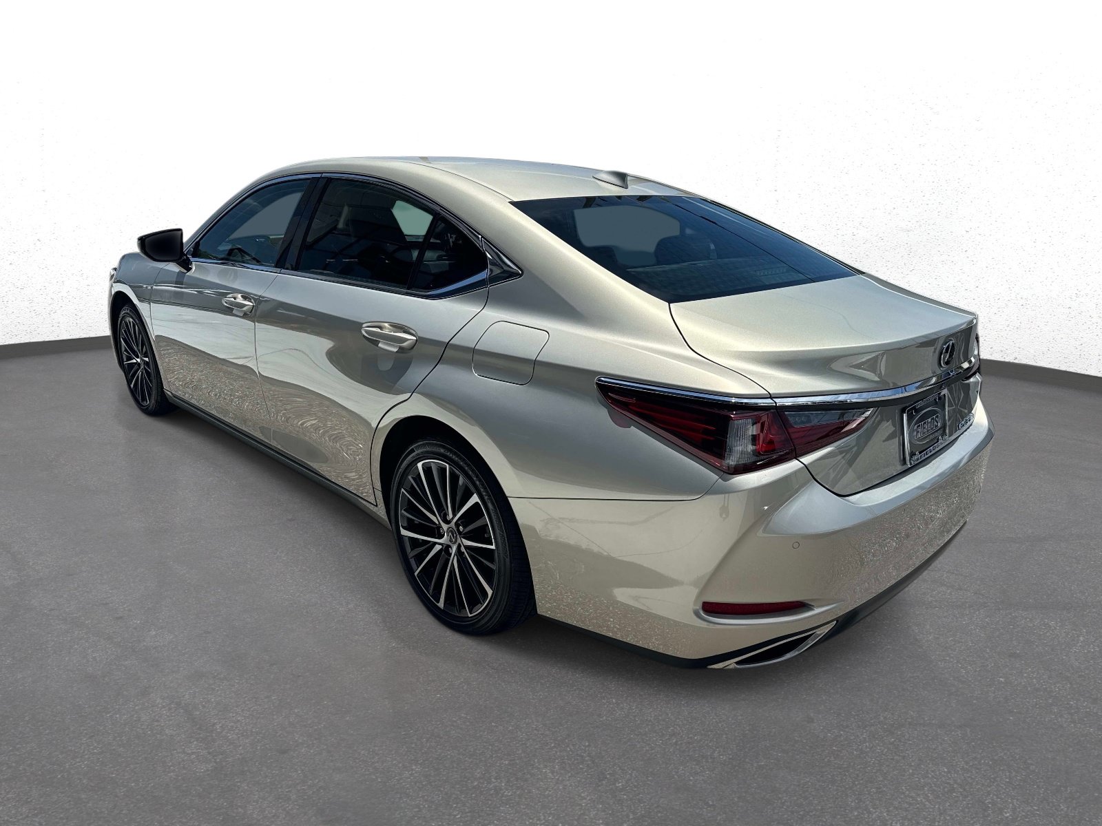 Used 2022 Lexus ES 350 w/ Premium Package FWD image 5