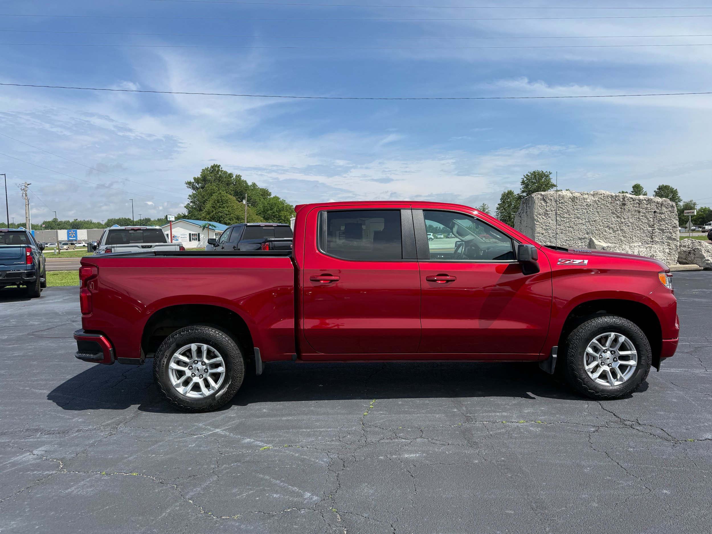 Used 2023 Chevrolet Silverado 1500 RST AWD/4WD image 8