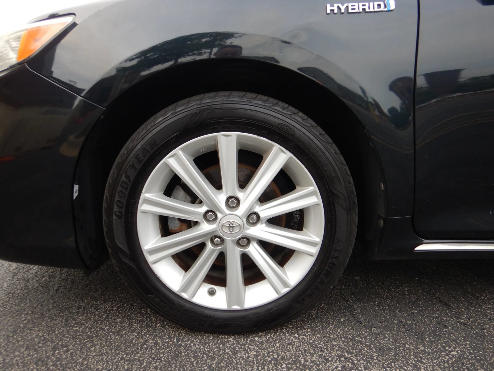 Used 2012 Toyota Camry XLE w/ Leather Pkg FWD image 28