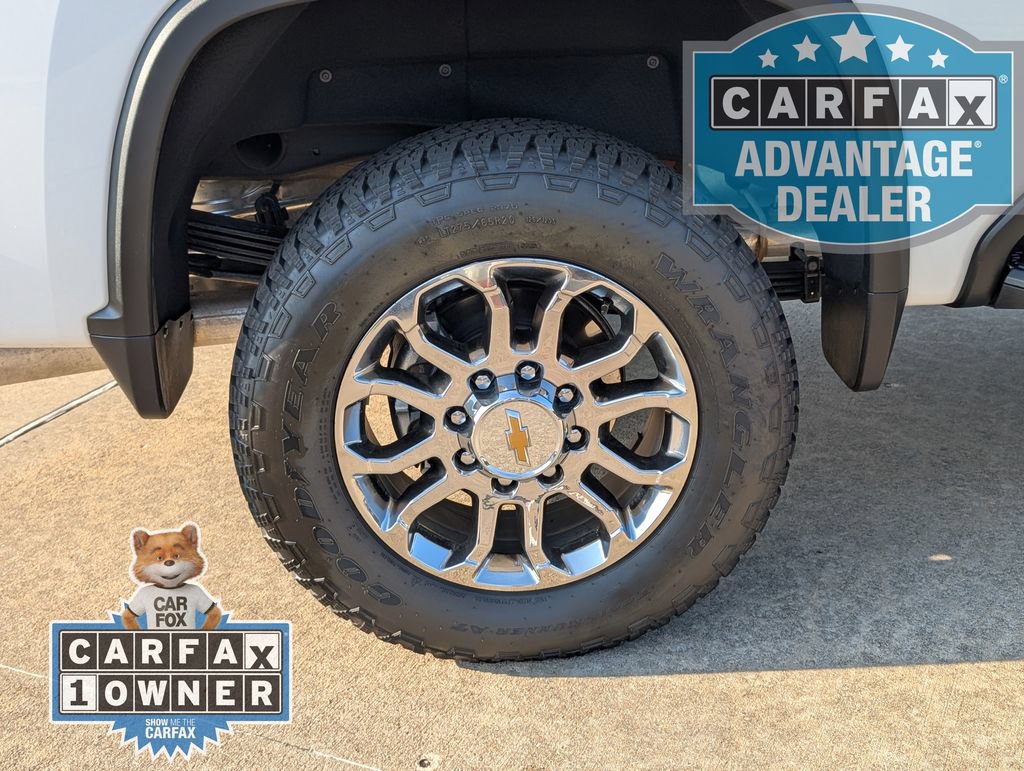 Certified 2026 Chevrolet Silverado 2500 LTZ w/ LTZ Premium Texas Edition AWD/4WD image 4