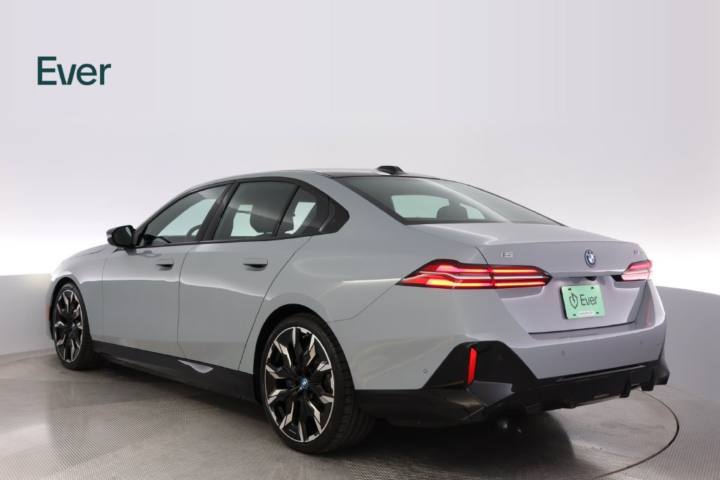 Used 2024 BMW i5 M60 w/ Executive Package AWD/4WD image 17