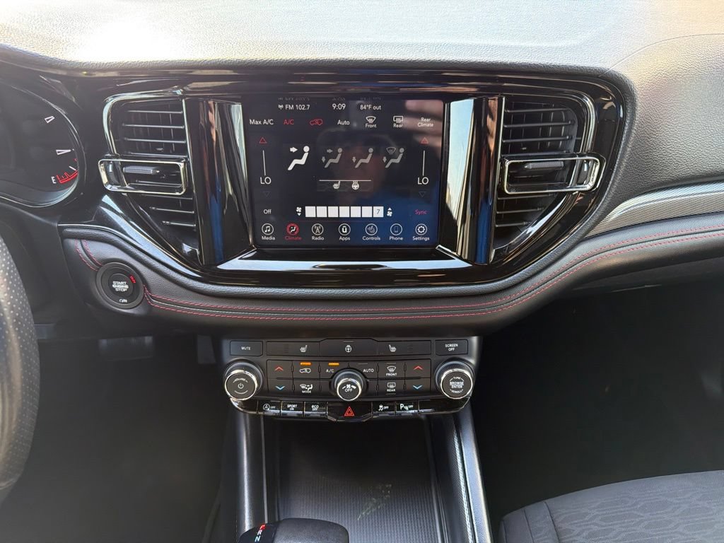 Used 2023 Dodge Durango GT AWD/4WD image 27
