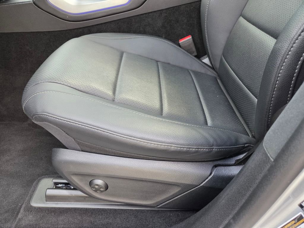 Used 2022 Mercedes-Benz GLE 350 4MATIC image 23