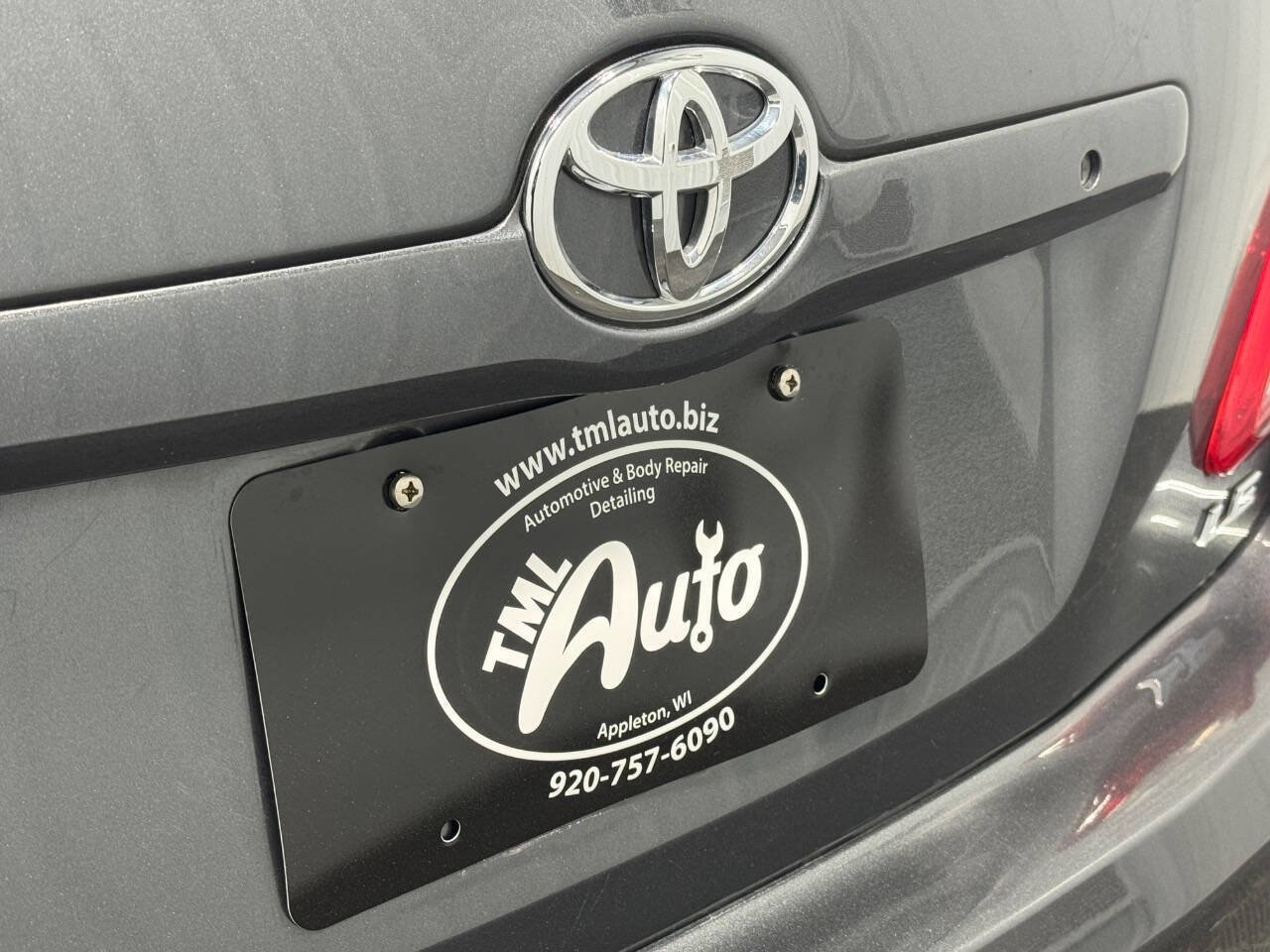 Used 2011 Toyota Camry LE w/ LE Extra-Value Pkg image 5