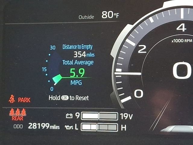 Used 2023 Toyota Tundra Platinum image 23