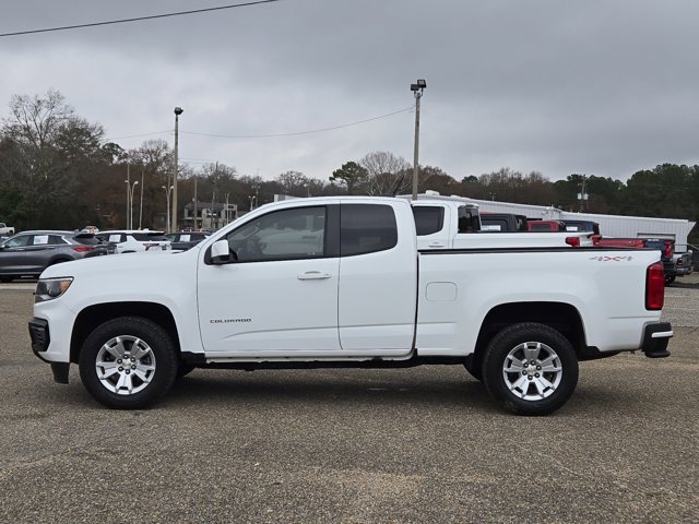Used 2022 Chevrolet Colorado LT w/ Fleet Safety Package AWD/4WD image 11