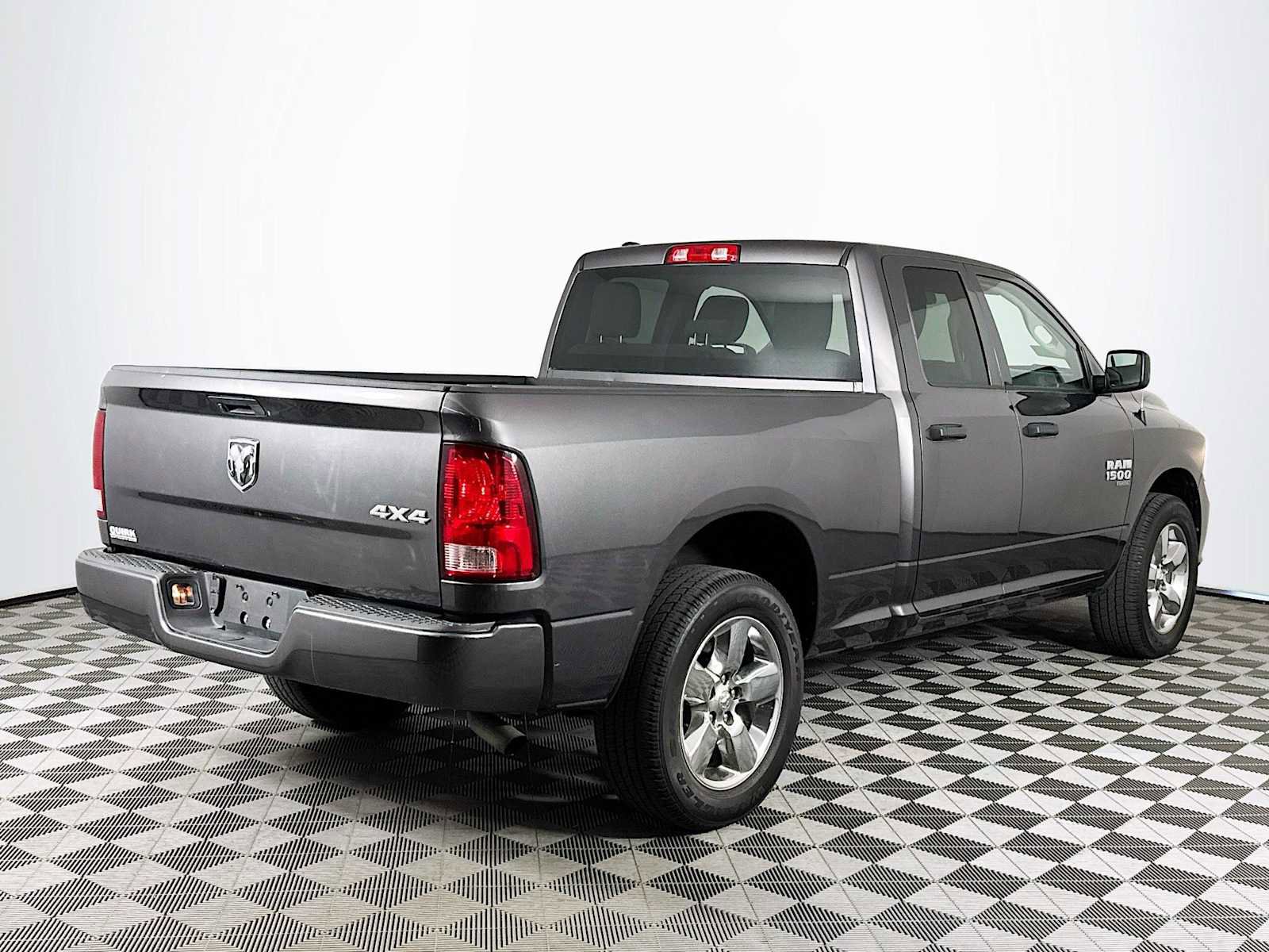 Used 2019 RAM 1500 Express w/ Express Value Package image 5