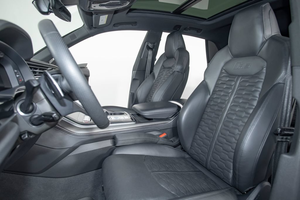 Used 2022 Audi RS Q8 AWD/4WD image 3