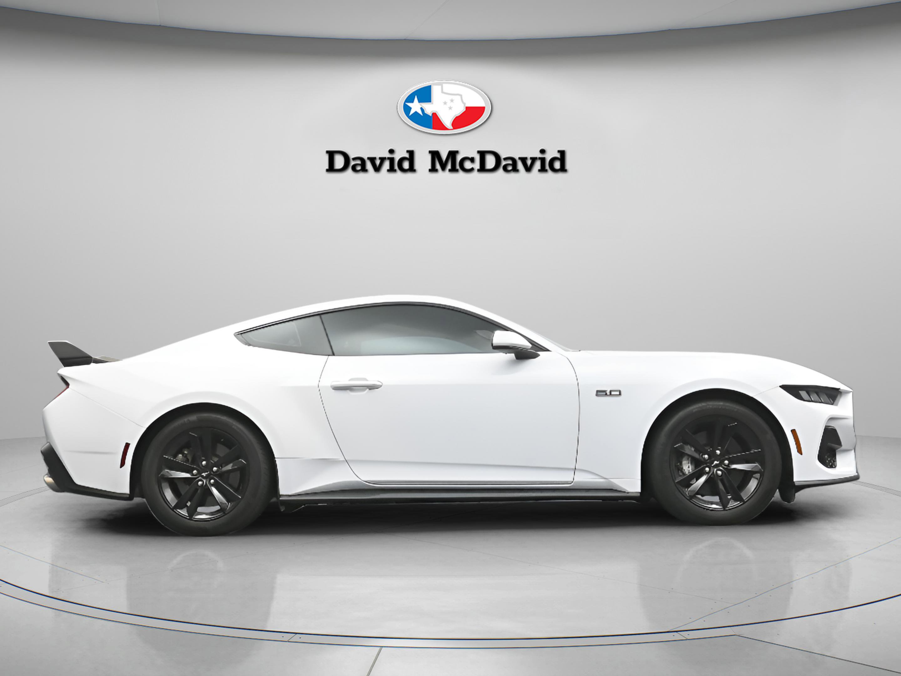 Used 2025 Ford Mustang GT RWD image 30