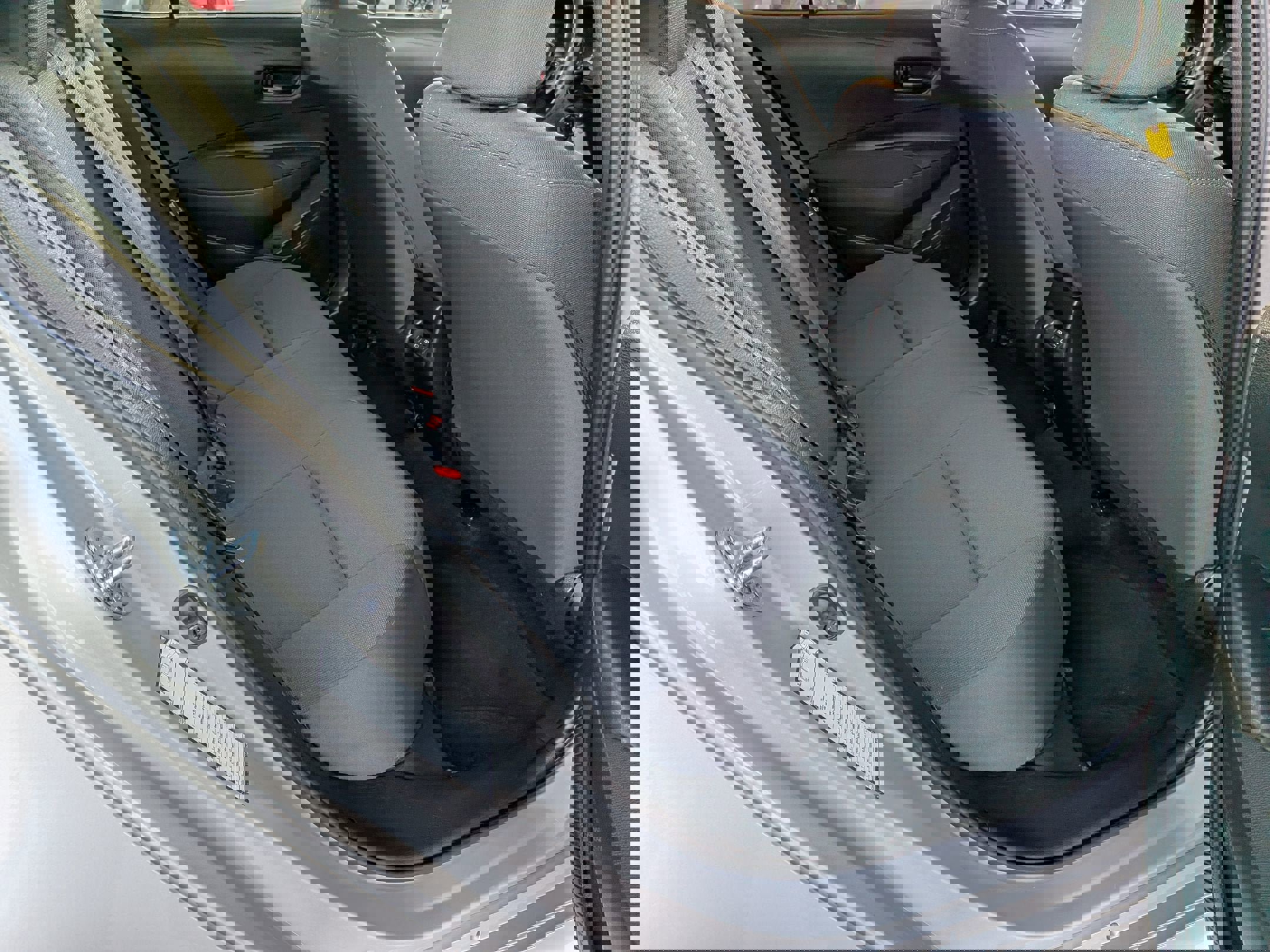 Used 2024 Toyota Corolla LE image 30