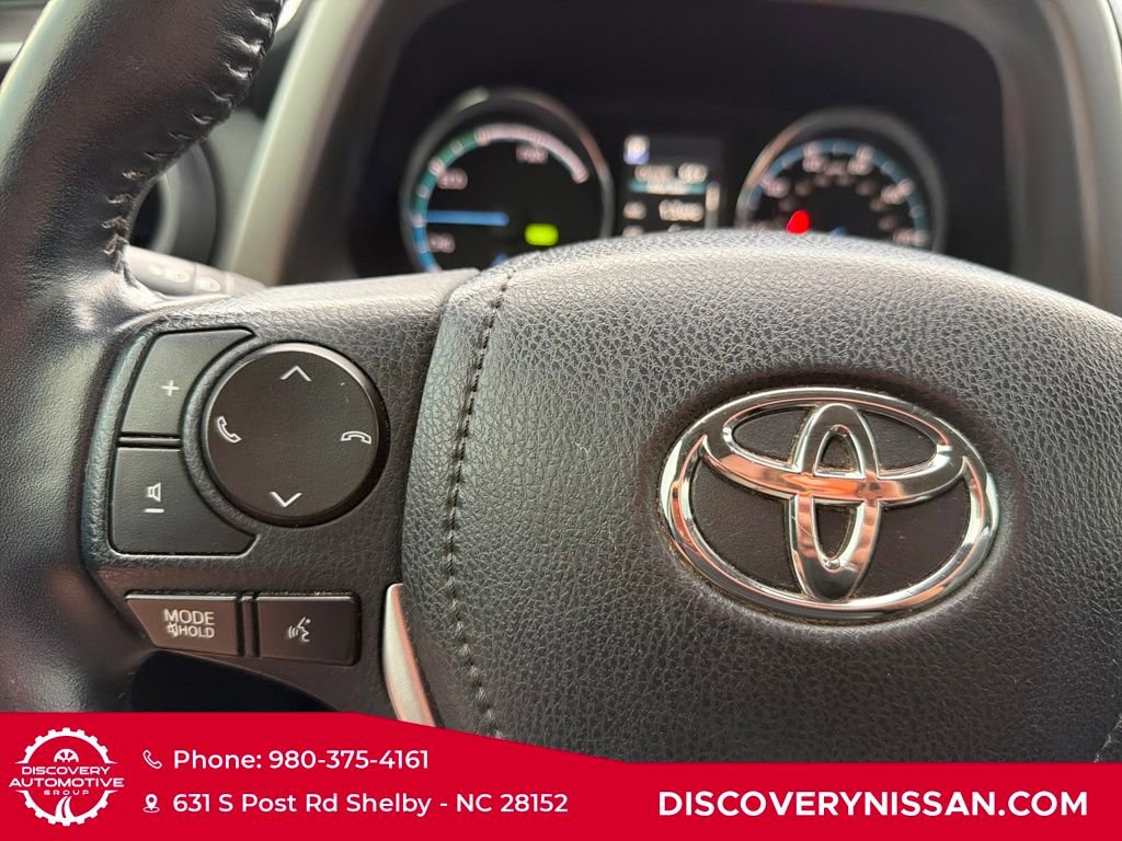 Used 2017 Toyota RAV4 Limited image 24