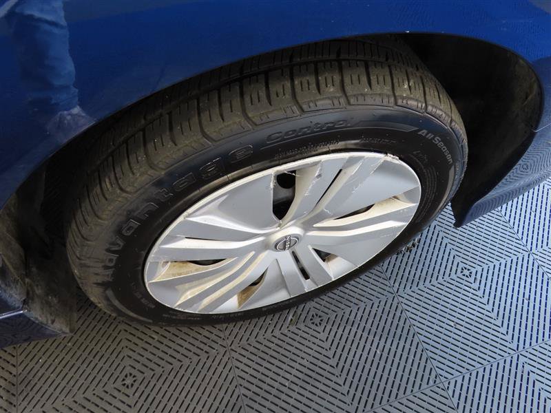 Used 2023 Nissan Leaf S image 9