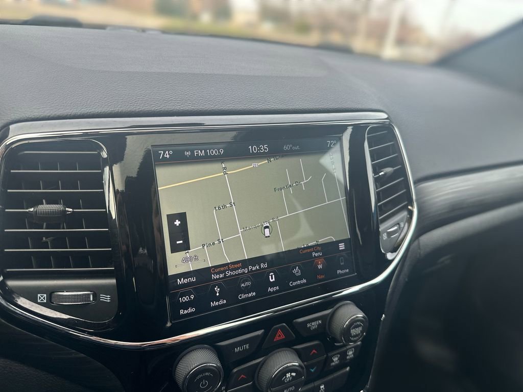 Used 2019 Jeep Grand Cherokee Altitude image 19