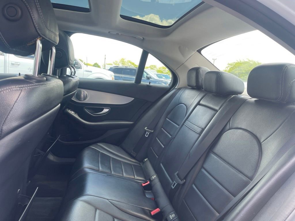 Used 2015 Mercedes-Benz C 300 4MATIC Sedan image 21