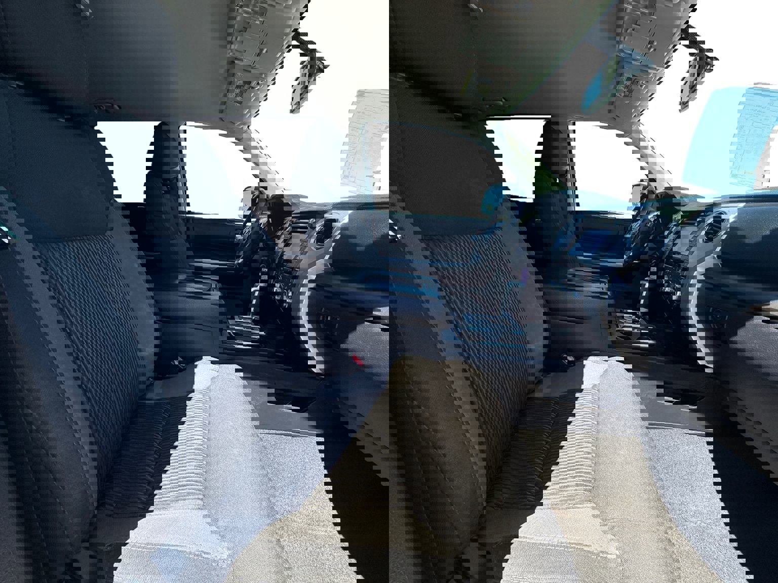 Used 2017 Toyota Tundra SR5 w/ SR5 Upgrade Package image 17