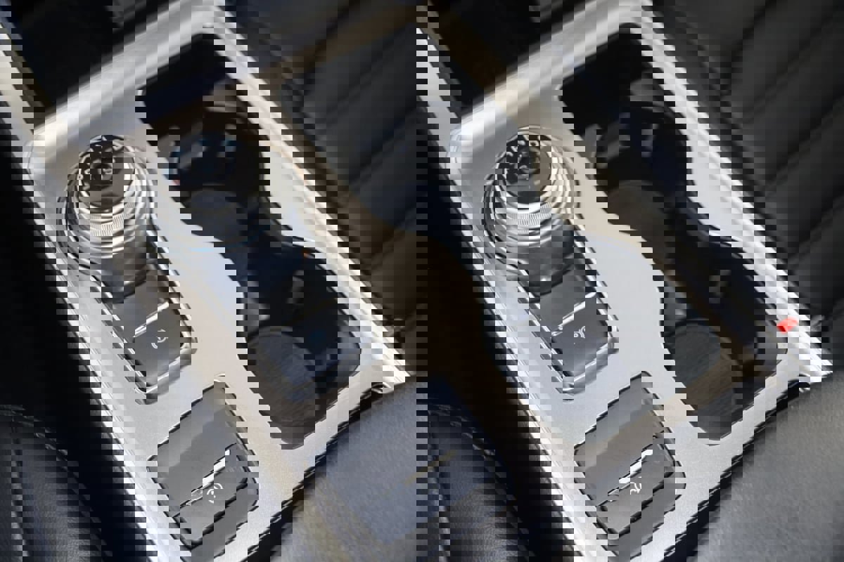 Used 2024 Ford Edge SEL w/ Convenience Package image 25