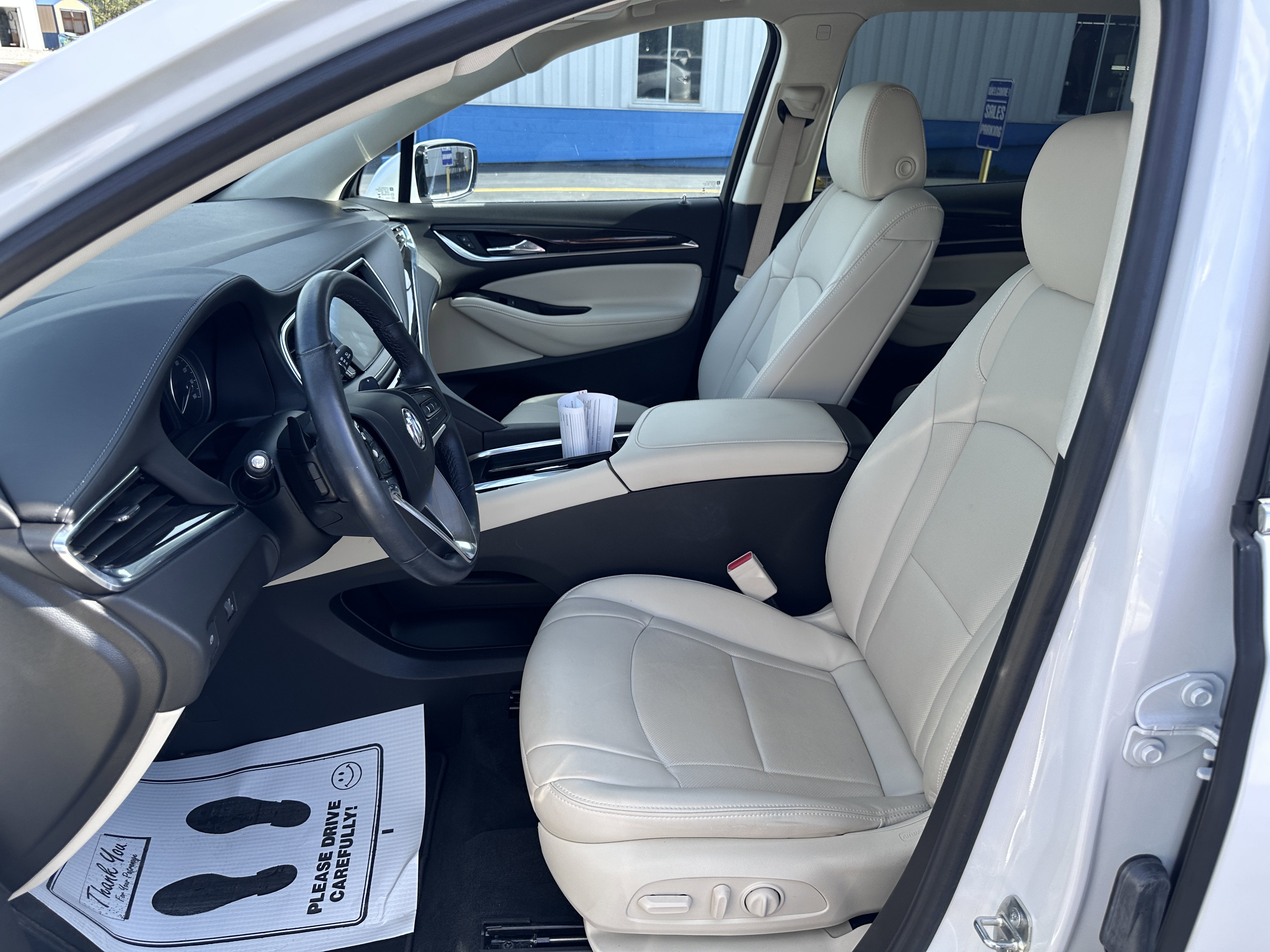 Used 2023 Buick Enclave Essence w/ Experience Buick Package image 10