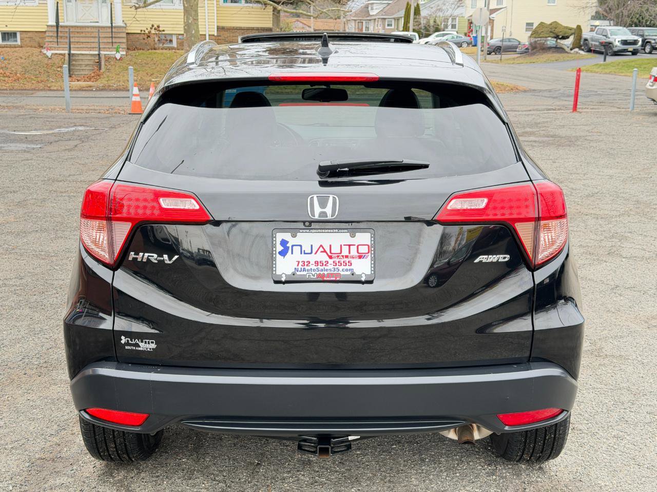 Used 2017 Honda HR-V EX-L image 5