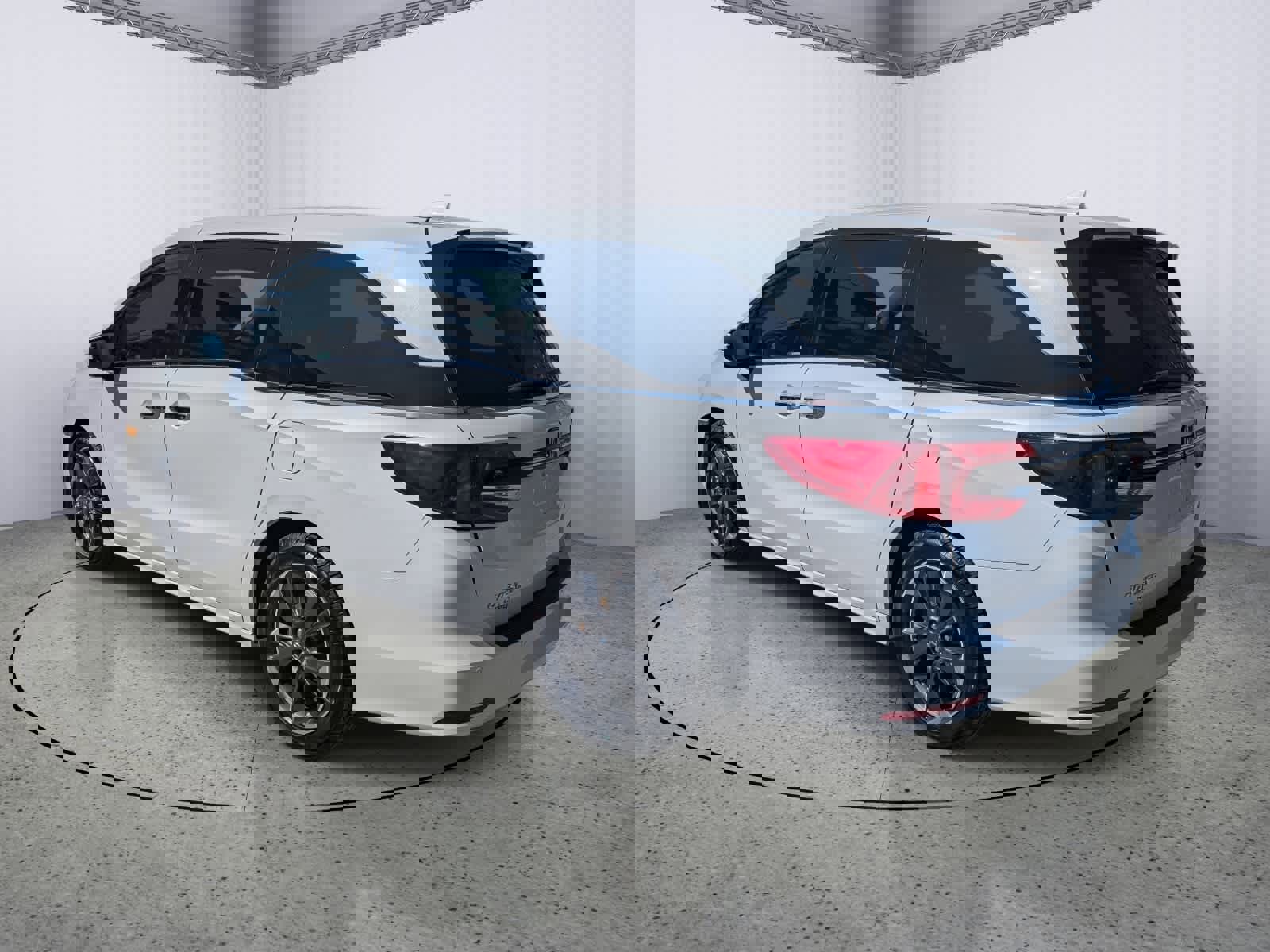 Certified 2022 Honda Odyssey Elite image 4