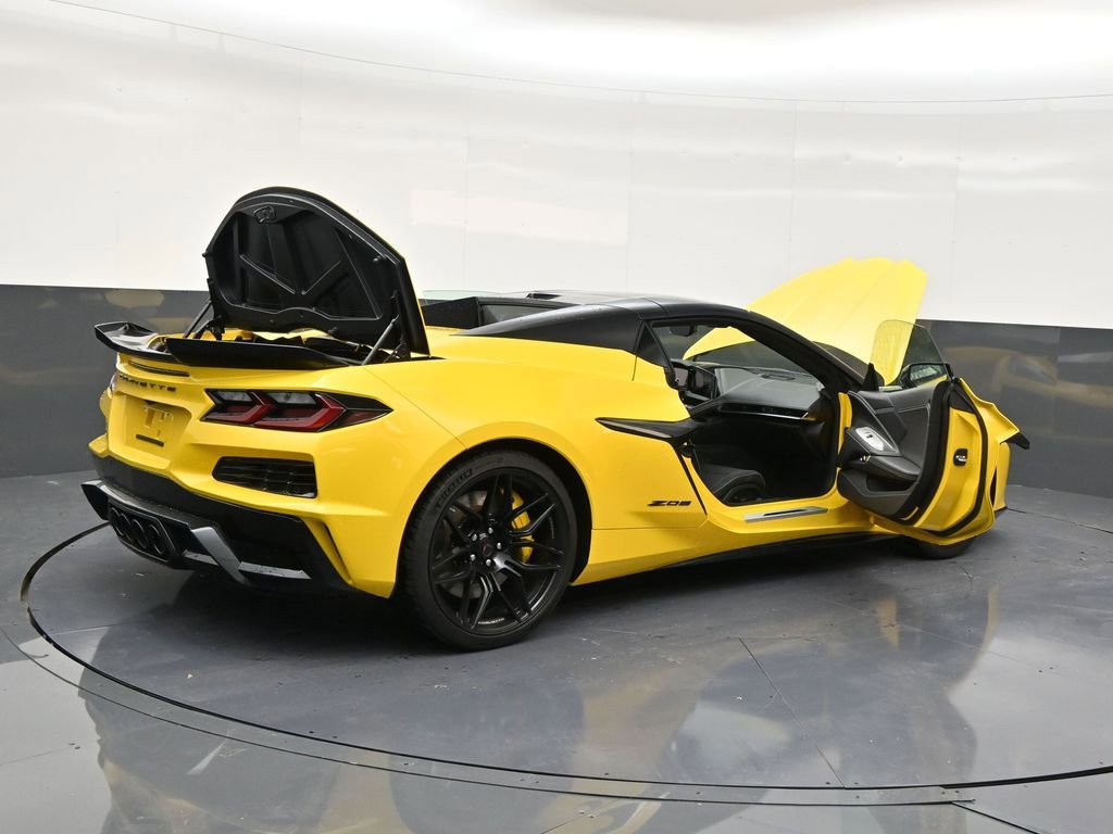 Used 2026 Chevrolet Corvette Z06 image 28