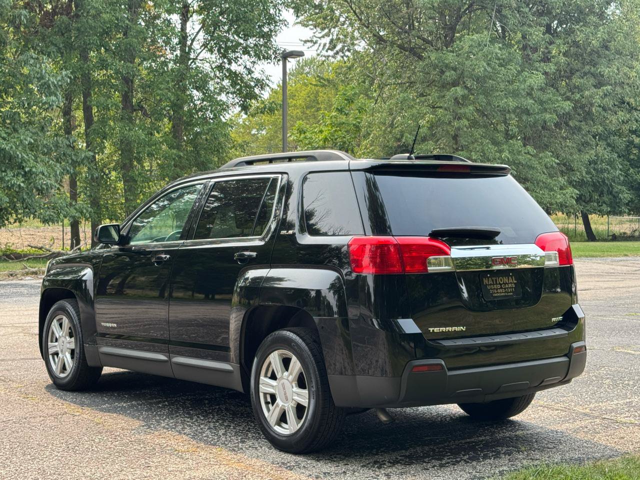 Used 2015 GMC Terrain SLE w/ Convenience Package AWD/4WD image 5