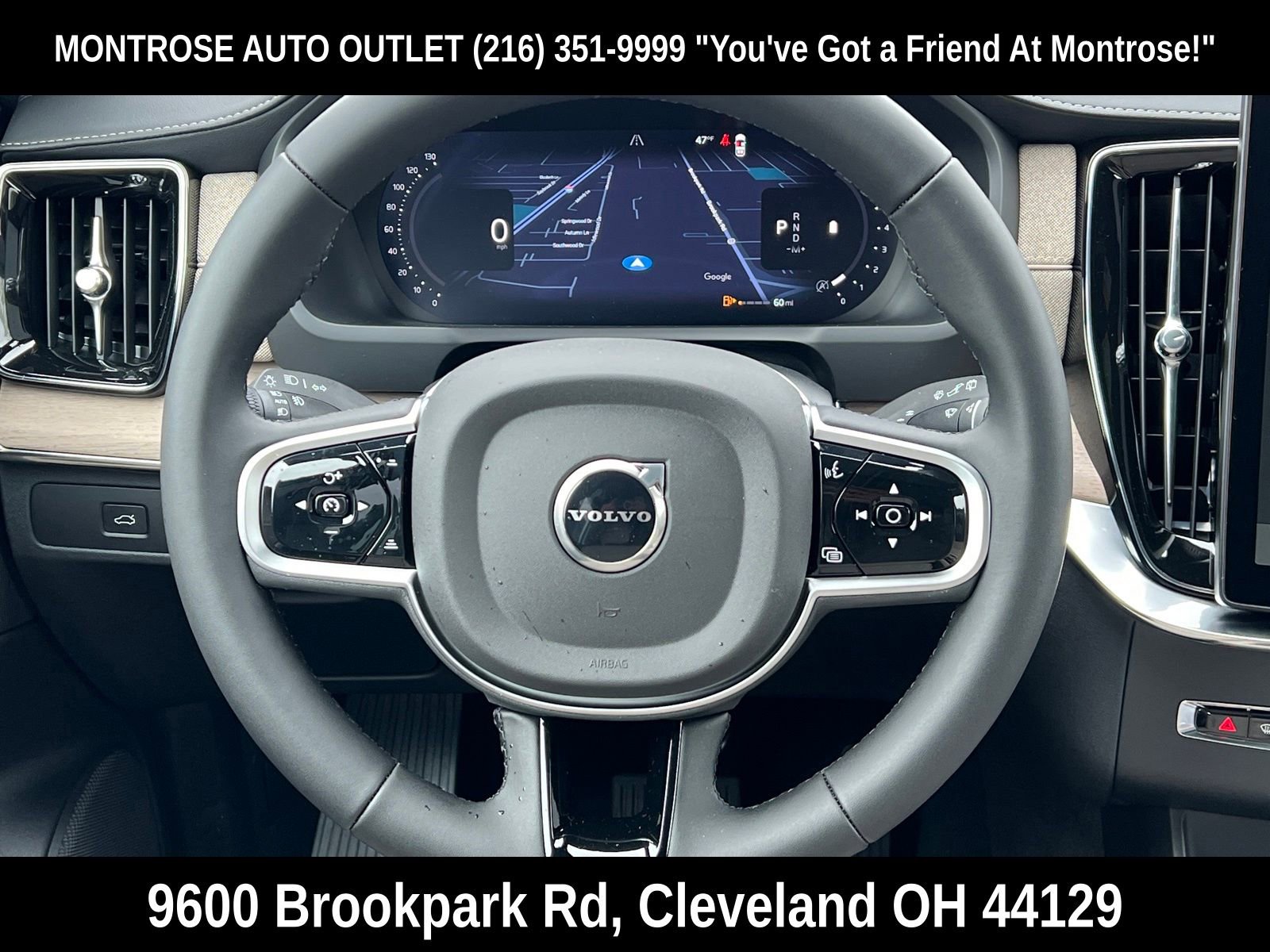 New 2026 Volvo XC90 B5 Plus w/ Protection Package Premier image 26