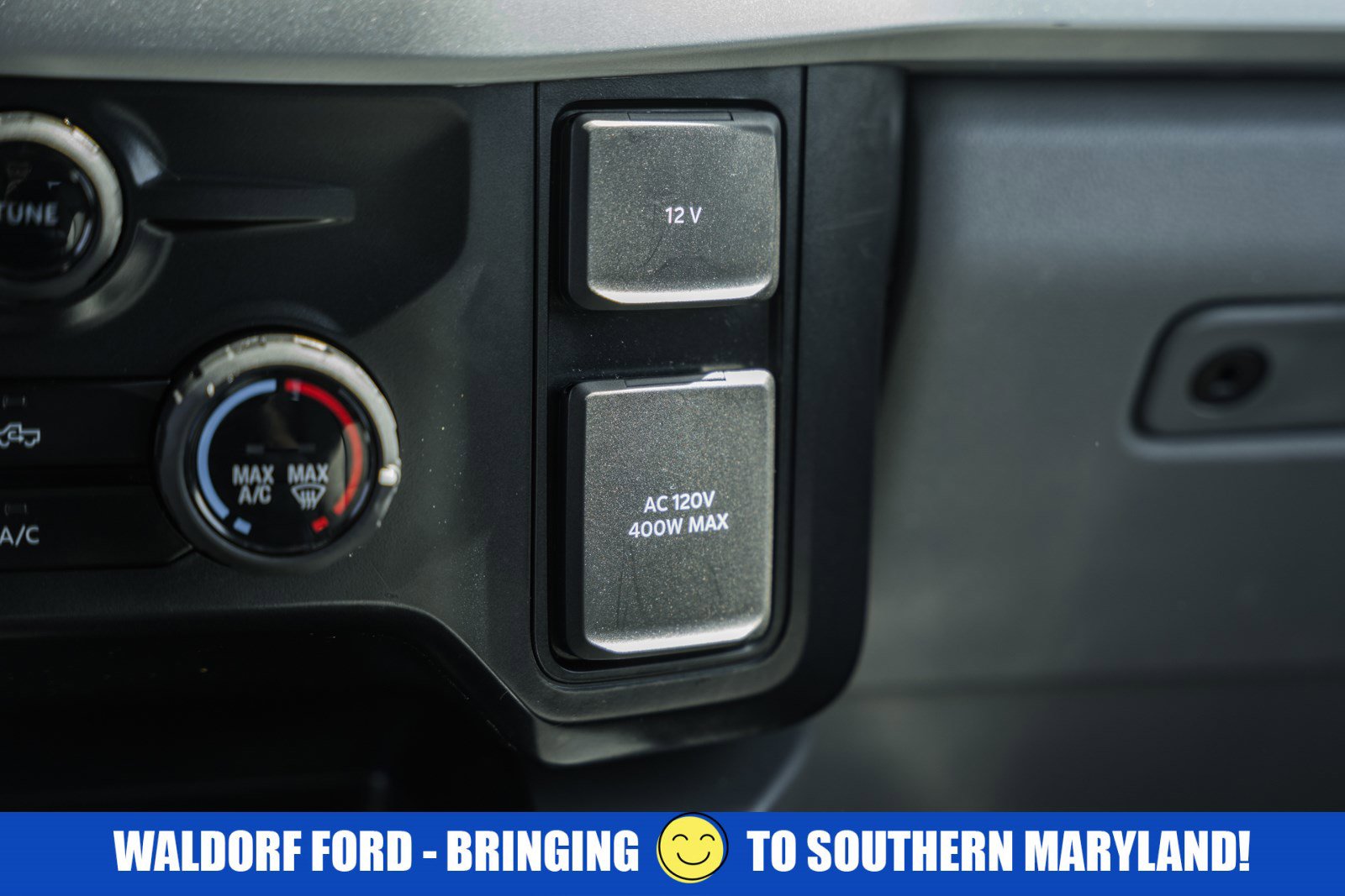 Used 2024 Ford F350 XLT w/ FX4 Off-Road Package AWD/4WD image 27