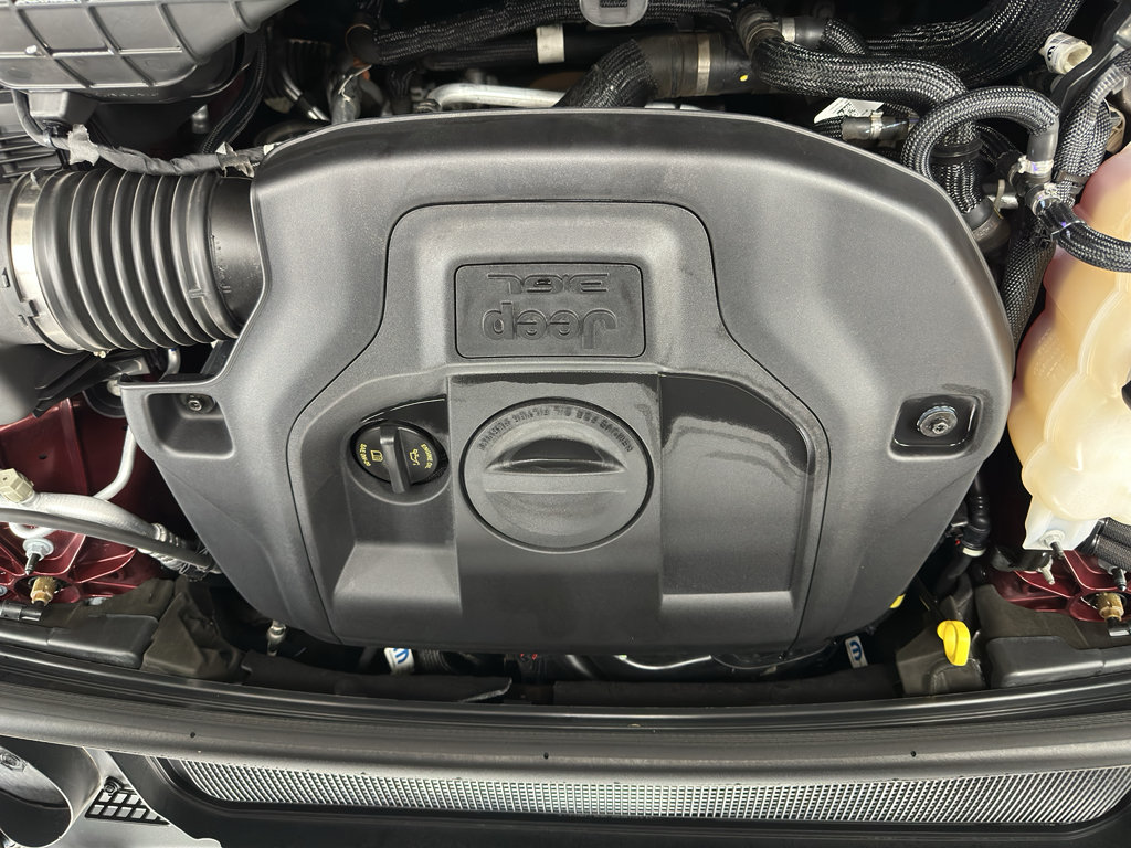 Used 2023 Jeep Grand Cherokee Summit w/ Adv Protech Group IV AWD/4WD image 19