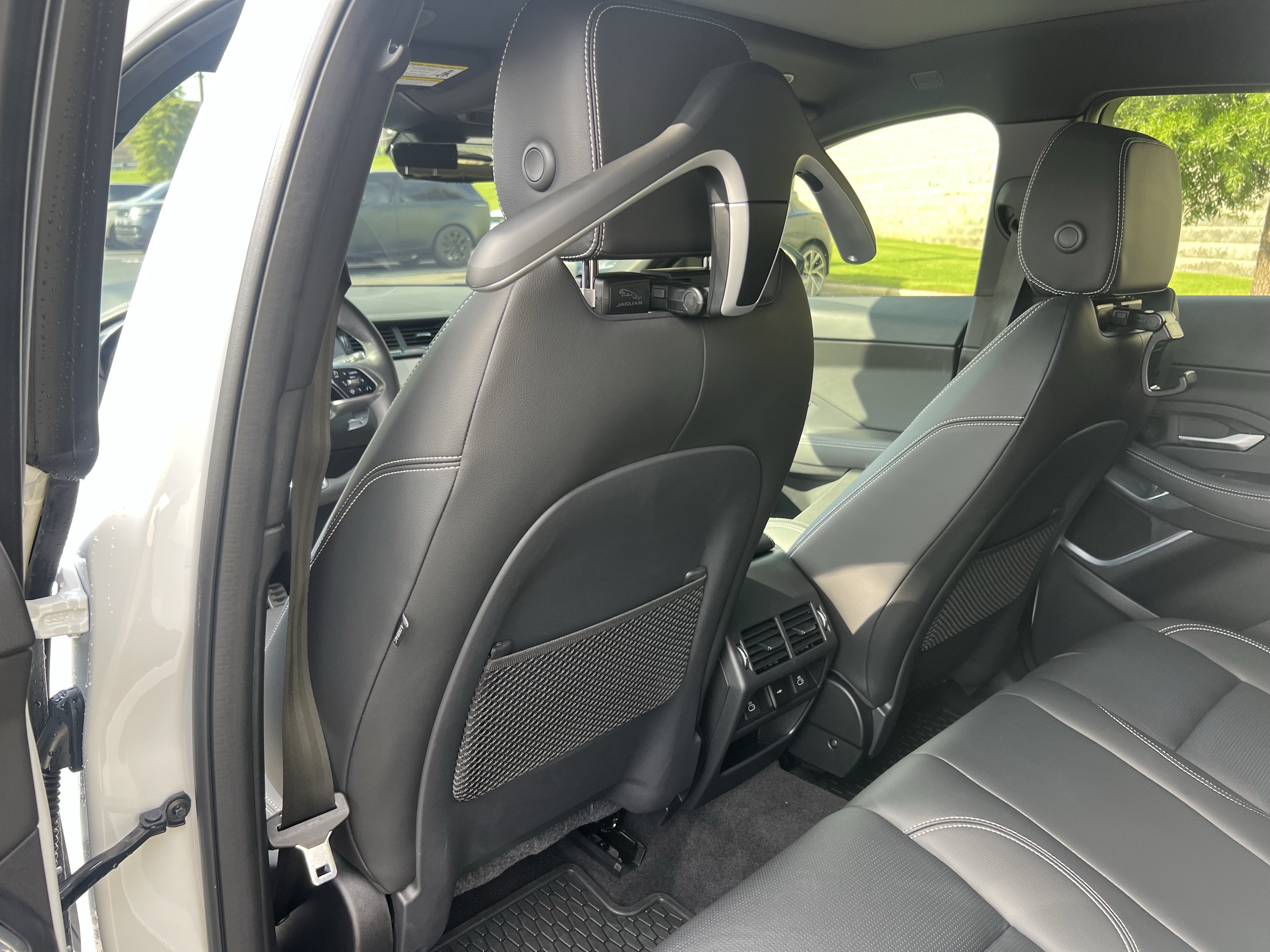 Used 2024 Jaguar E-PACE R-Dynamic SE AWD/4WD image 35