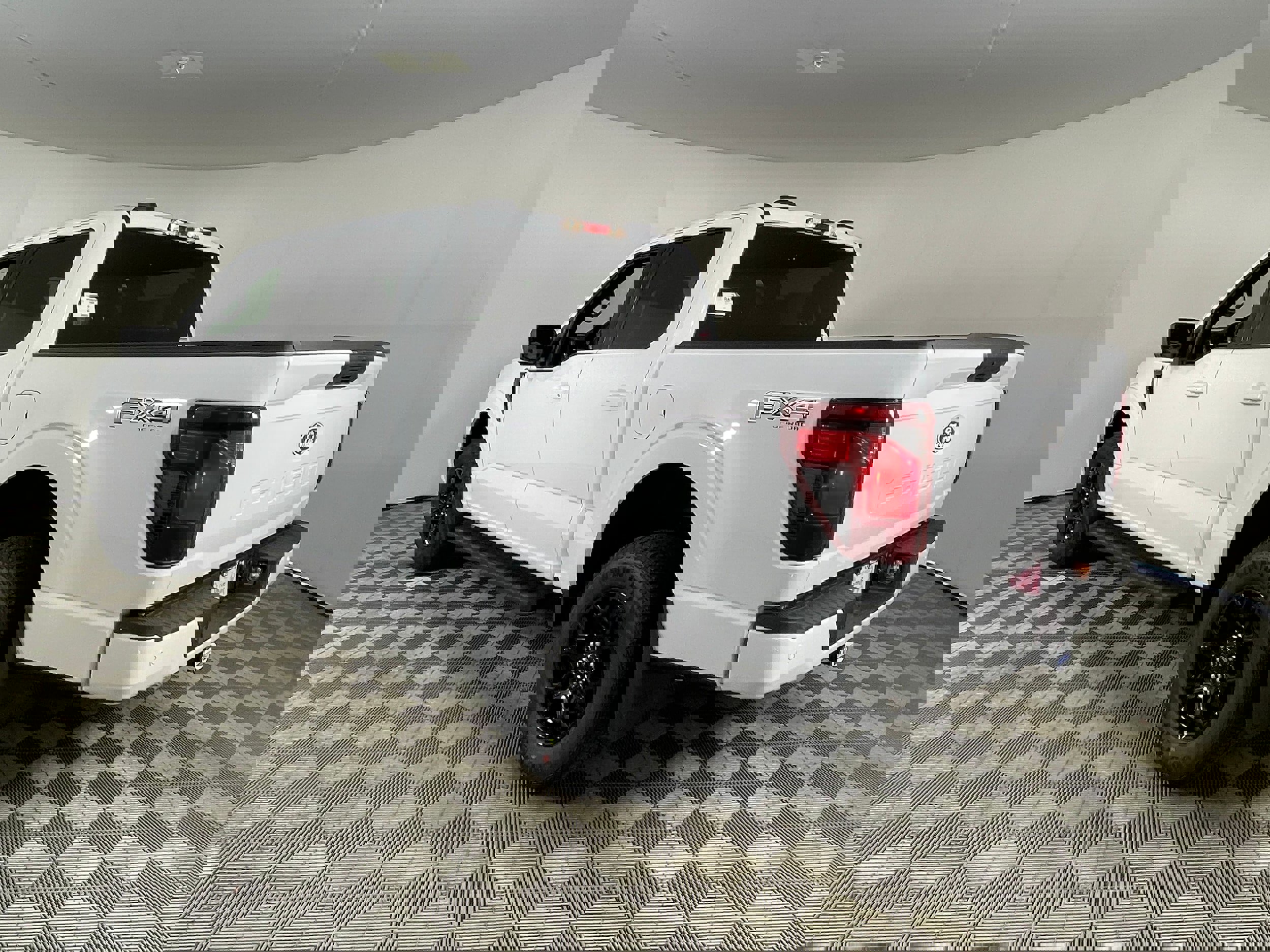 New 2025 Ford F150 XLT w/ Equipment Group 301A Standard image 5