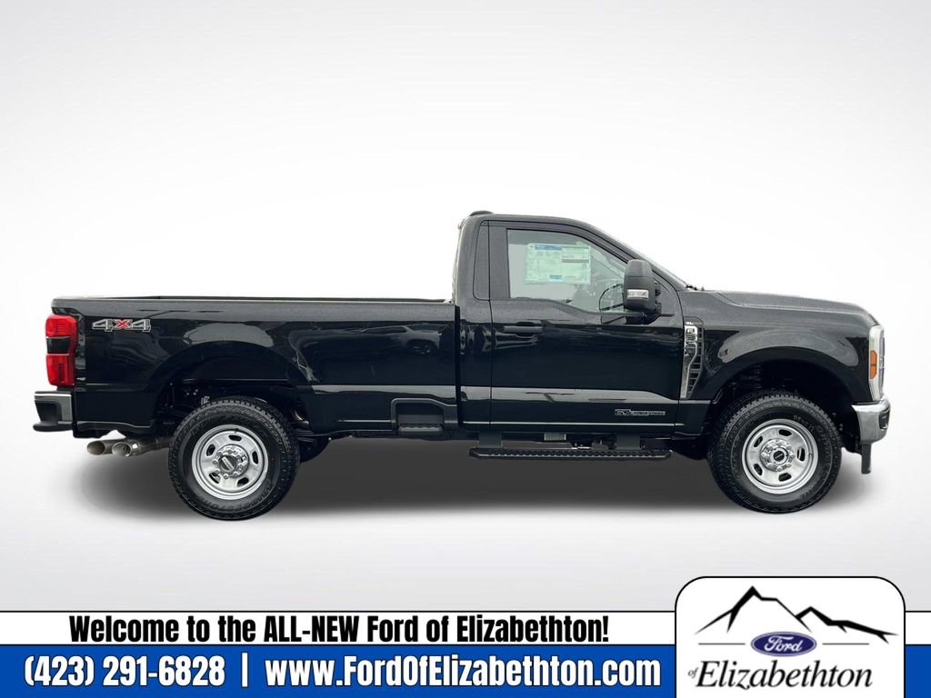 New 2026 Ford F350 4x4 Regular Cab Super Duty image 2