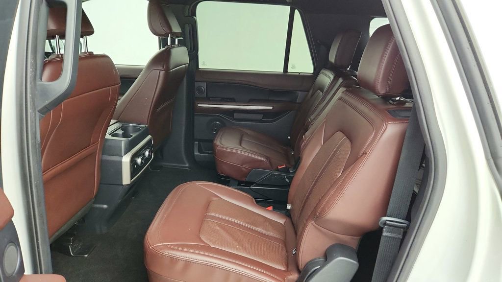 Used 2022 Ford Expedition Max Limited image 22