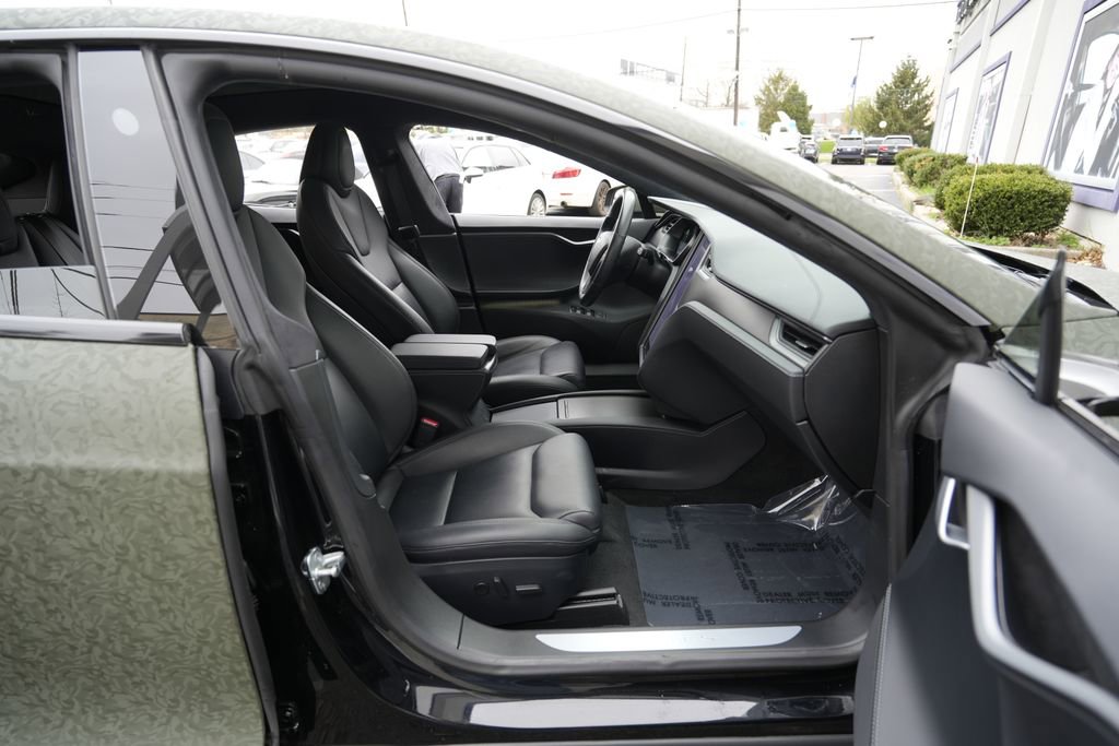 Used 2020 Tesla Model S Performance image 30