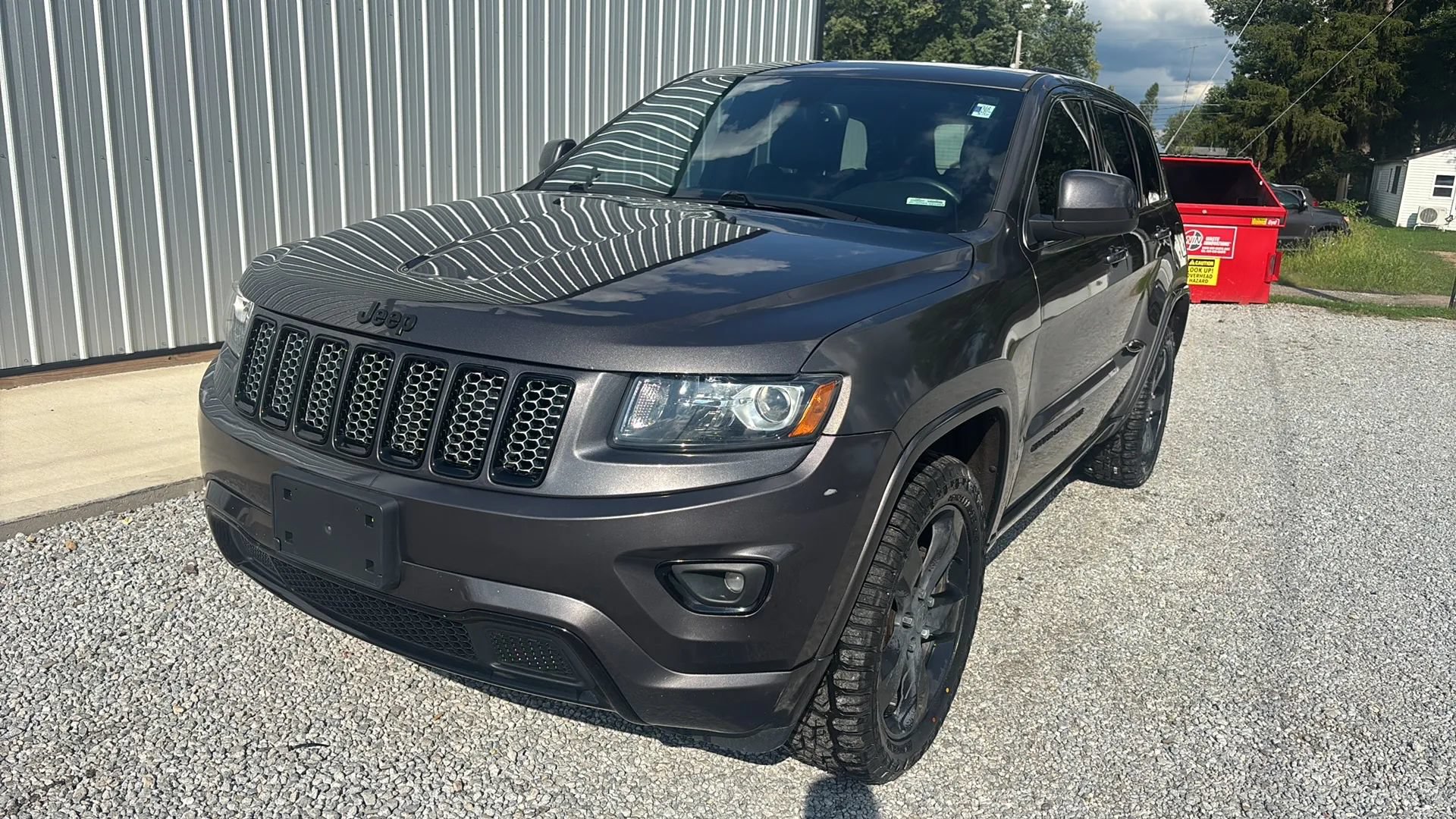 Used 2015 Jeep Grand Cherokee Altitude AWD/4WD image 12