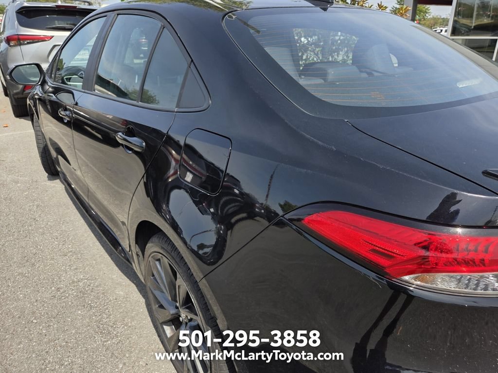 Used 2025 Toyota Corolla SE FWD image 9