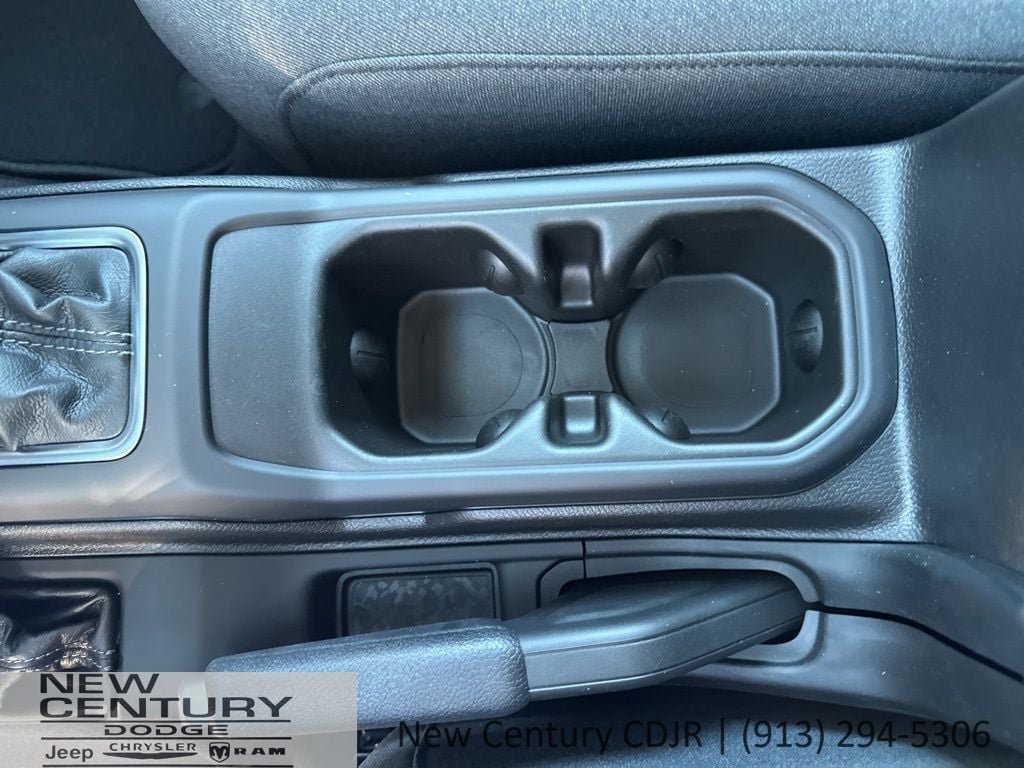 New 2025 Jeep Gladiator Sport AWD/4WD image 36