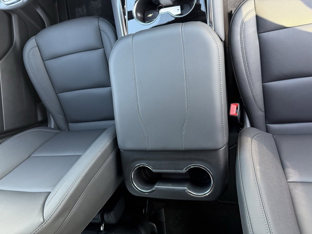 New 2026 Chevrolet Suburban LT w/ Comfort Package image 46