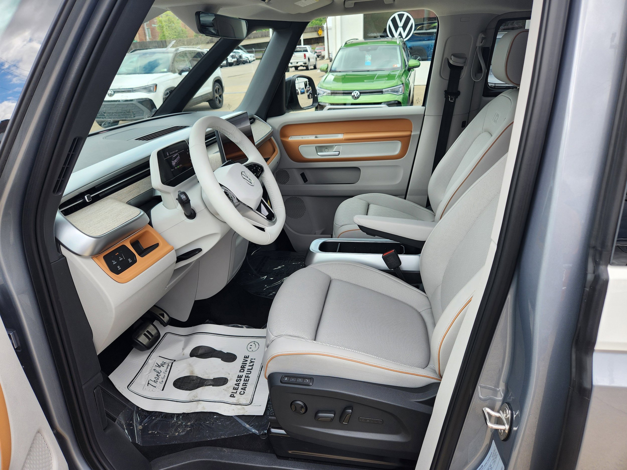 New 2025 Volkswagen ID. Buzz 1st Edition image 13