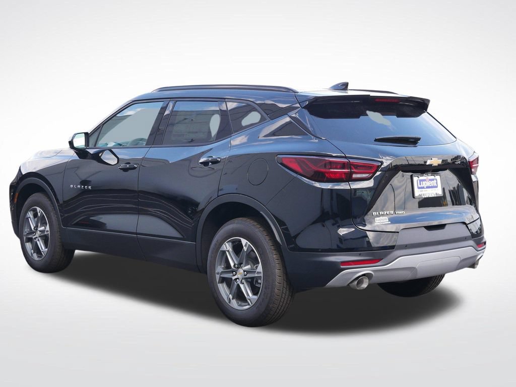 New 2026 Chevrolet Blazer LT w/ Convenience Package AWD/4WD image 9