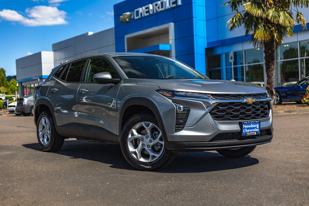 Used 2026 Chevrolet Trax LS w/ LS Convenience Package