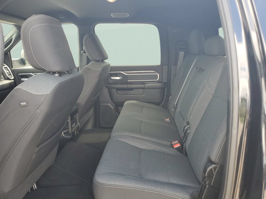 Used 2022 RAM 2500 Big Horn w/ Level C Equiment Group AWD/4WD image 10