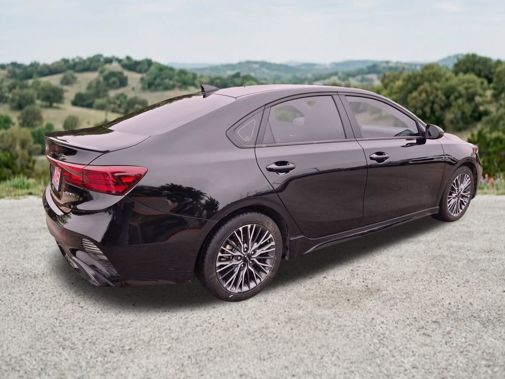 Used 2023 Kia Forte GT-Line w/ GT-Line Premium Package FWD image 10