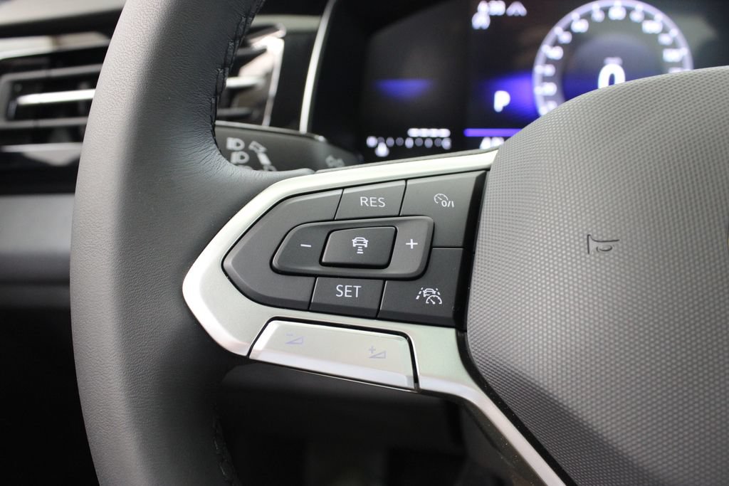 New 2026 Volkswagen Jetta SE FWD image 25